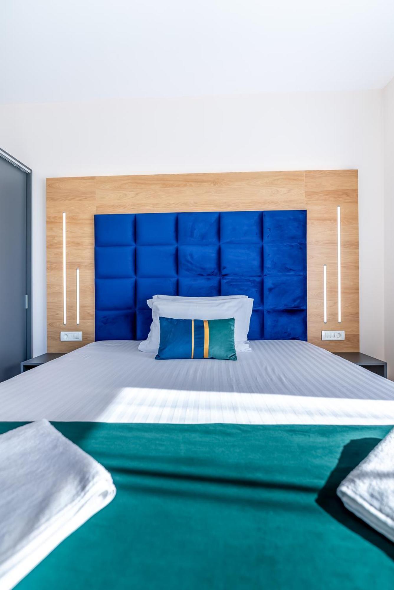 M City Aparthotel Arad Room photo