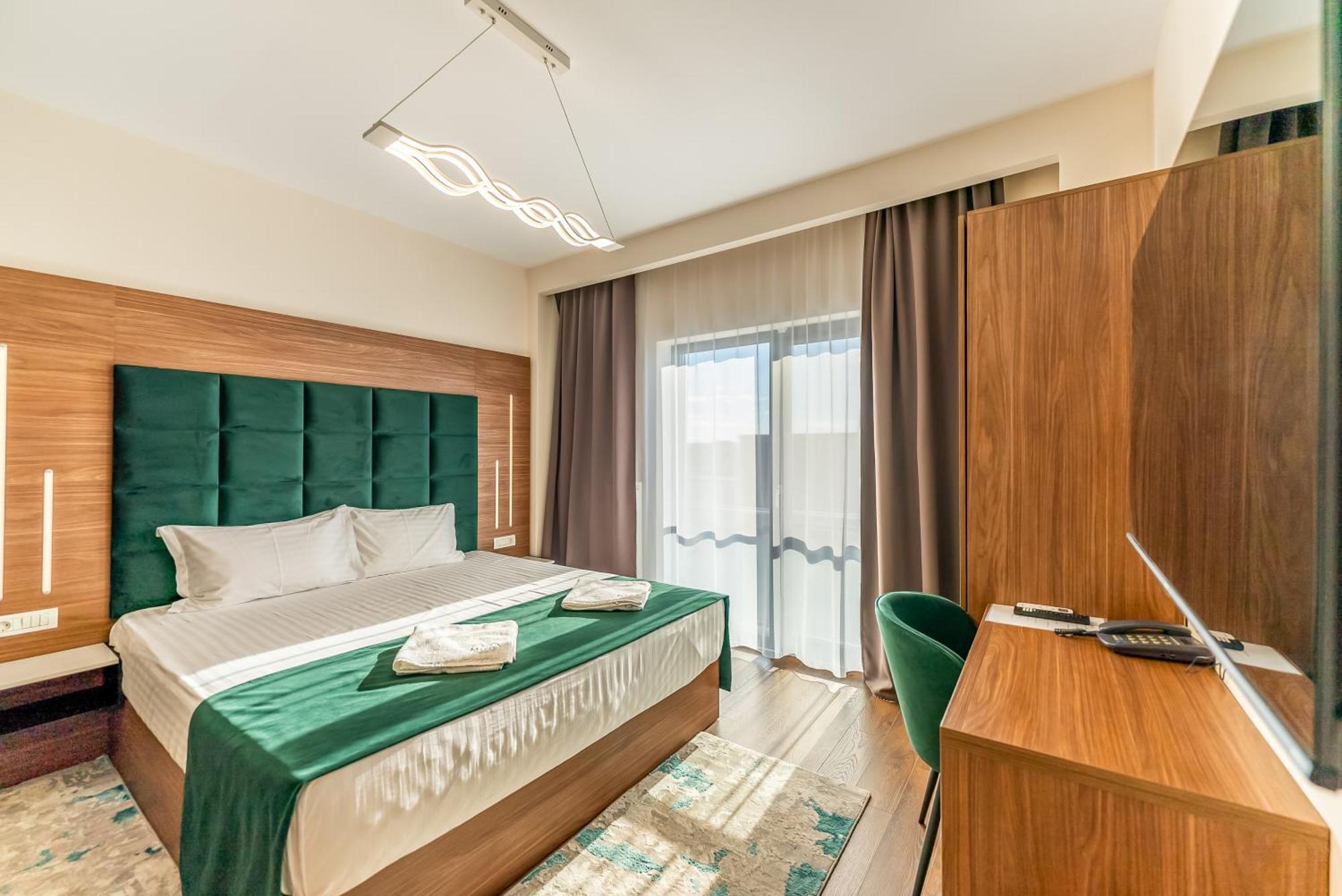 M City Aparthotel Arad Room photo